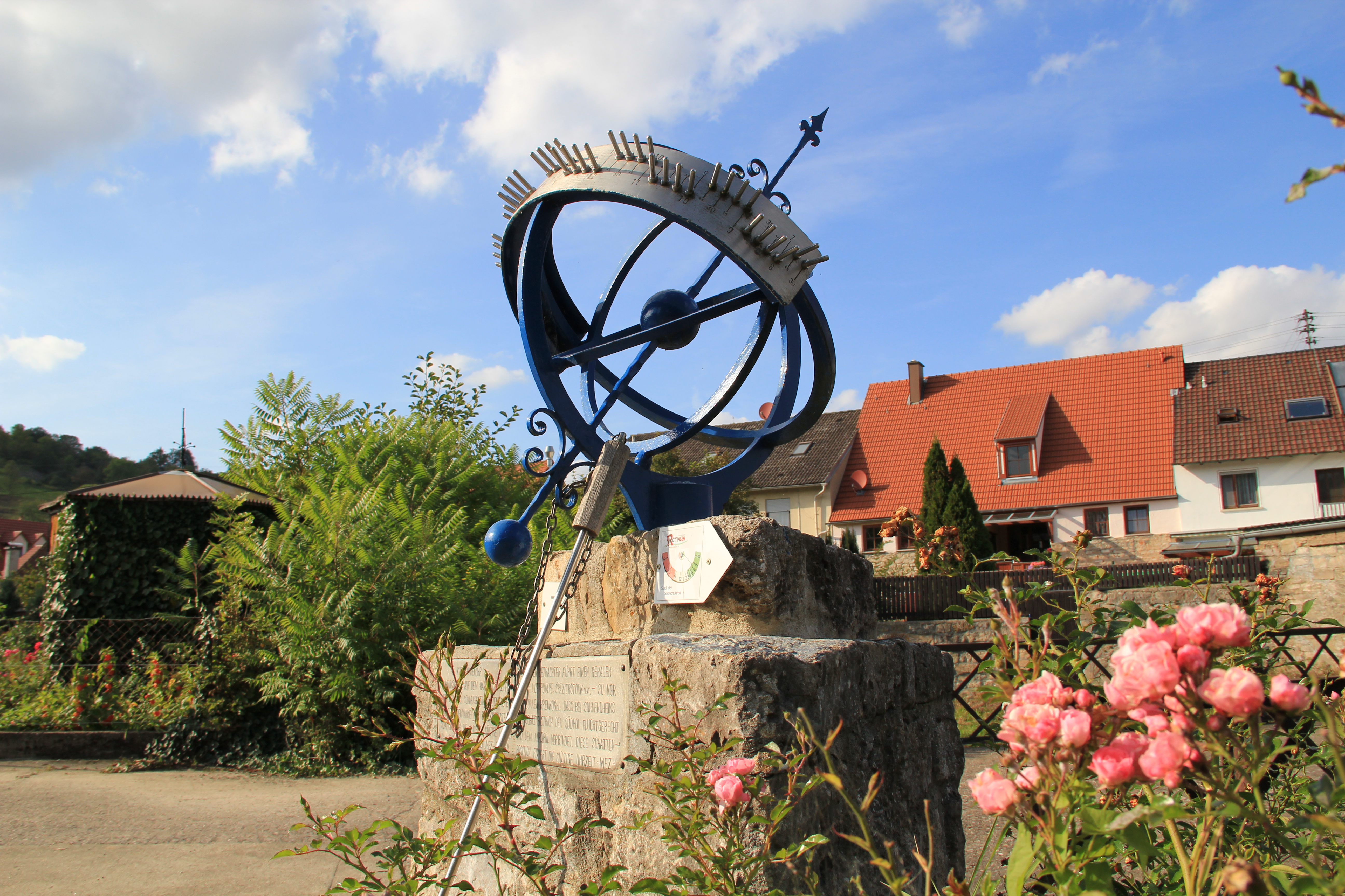  Sonnenuhr Platz der deutschen Einheit 